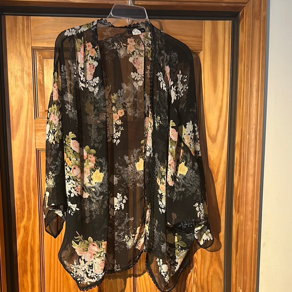 Ing Black and Pink Blouse with Flowing Design